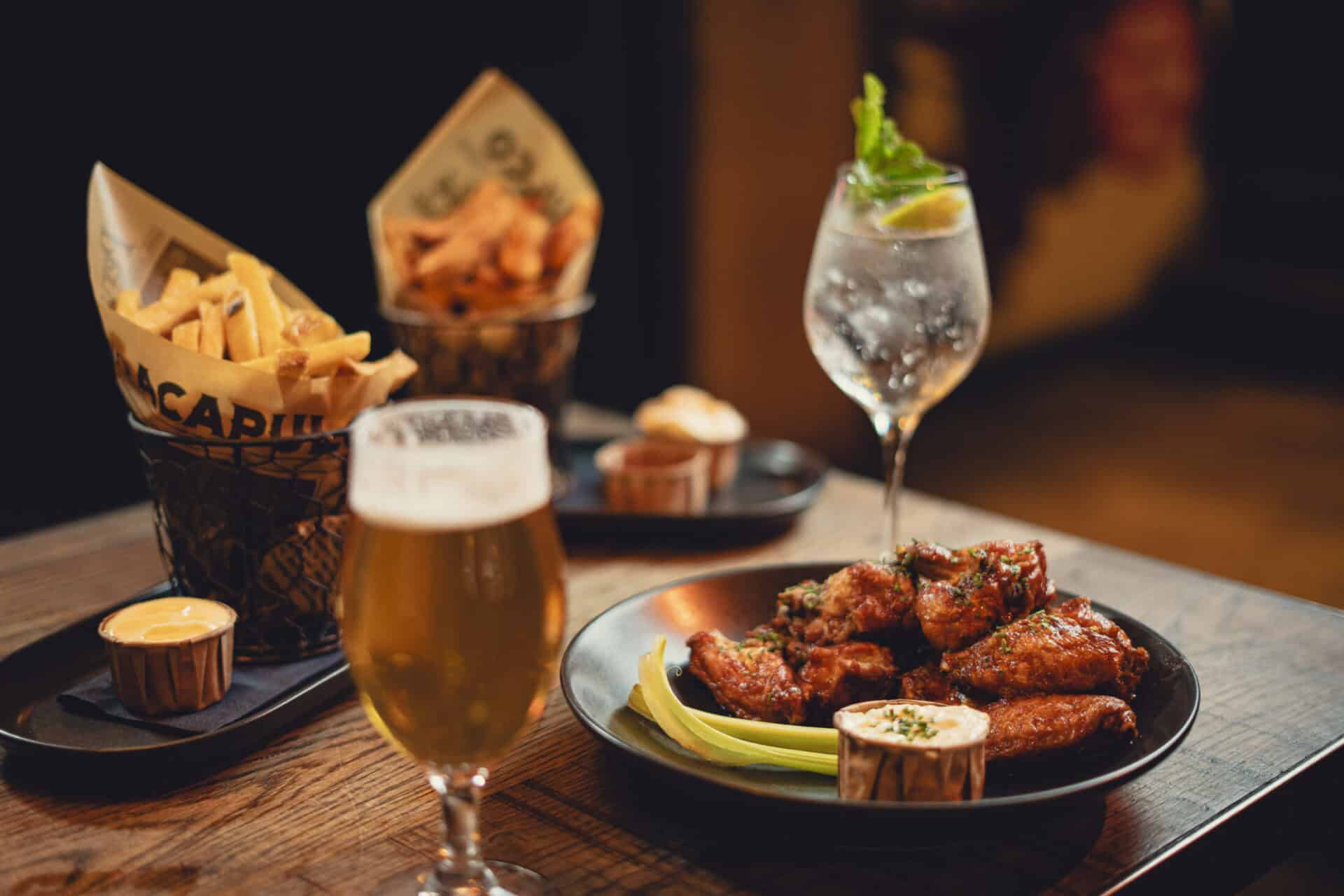 belushis-paris-canal-sports-bar_057